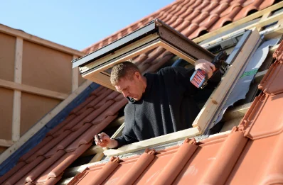 Pose de fenêtres de toit Velux à Sana